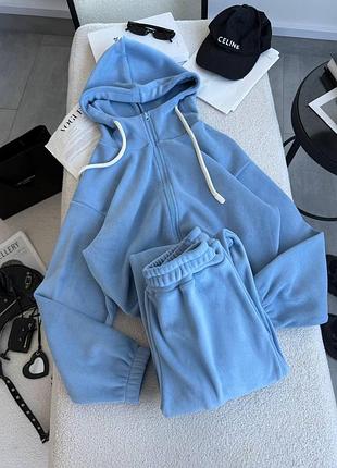 Спортивный костюм 3