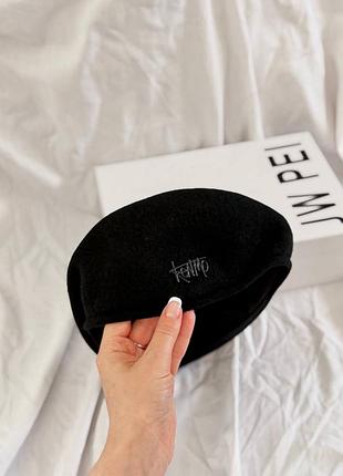 Вовняний берет в стилі kangol 🖤
