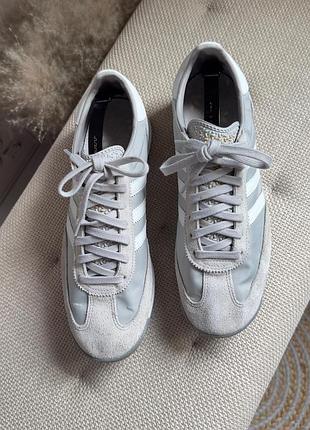 Кросівки adidas 3