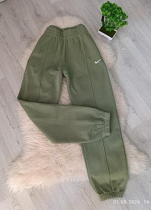 Штаны спортивные nike размер s