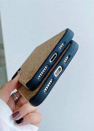 Чехол панель для apple iphone 13 pro alitek пробковое дерево brown/black 3