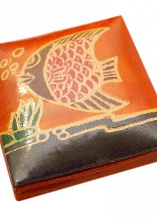 Кошелек кожаный на кнопке рыбка оранжевый