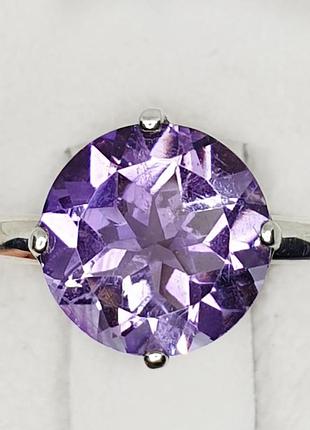 Кольцо серебряное с аметистом 18 2,84 г