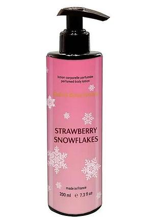 Парфюмированный лосьон для тела bath & body works strawberry snowflakes 200 мл