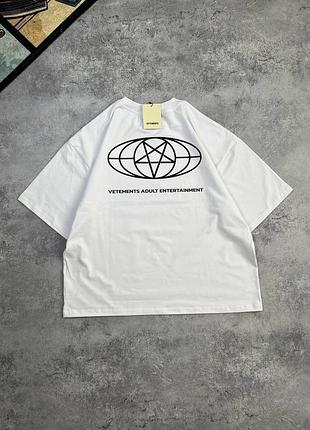 Футболка vetements restricted