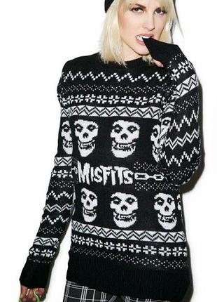 Iron fist merry misfits sweater