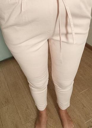 Брючки новые бренд zara бёдра 90см s