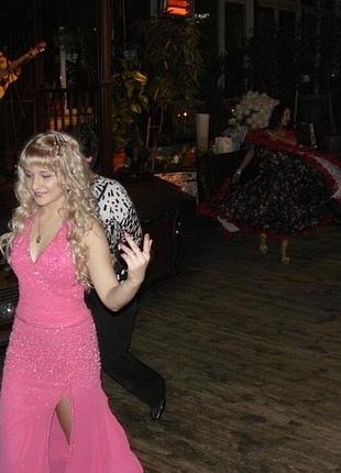Вечірня сукня довга ,обшита бісером і камінням