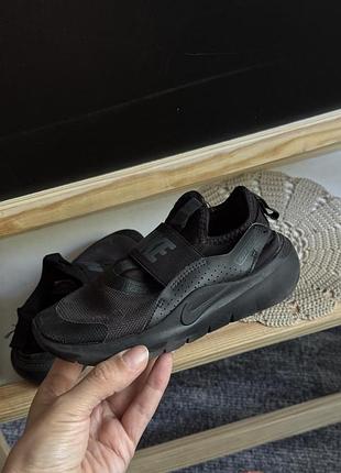 Кросівки nike flex runner 30р 2