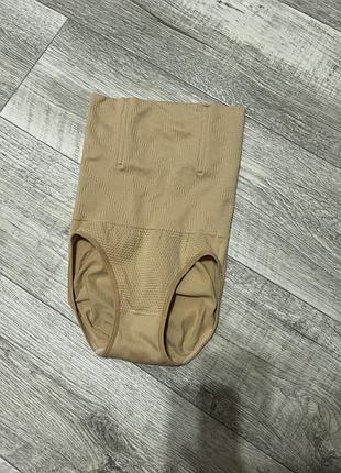 Коригуючи трусики