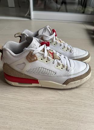 Кросівки nike jordan для хлопчика 38 р