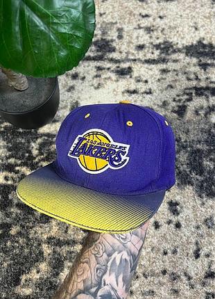 Кепка los angeles lakers