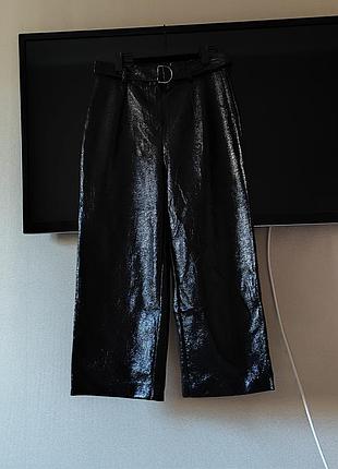 Новые черные широкие брюки из эко-кожи river island
