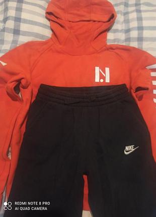 Спортивные штаны nike, длина 158-170 см, + спортивная кофта nutmeg, 13-14 лет.
