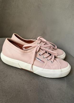 Кожаные кеды superga 2750 tumbled leather в нежно-розовом цвете