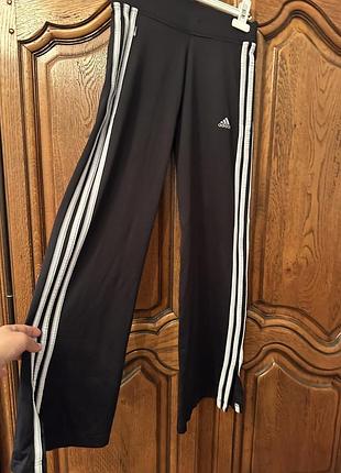 Спортивные штаны adidas 3