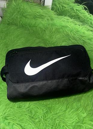 Большая мужская косметичка nike 9