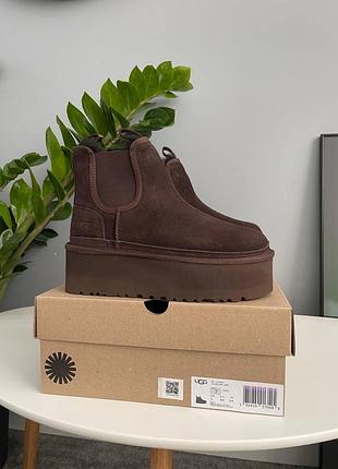 Ugg neumel chelsea platform chocolate
