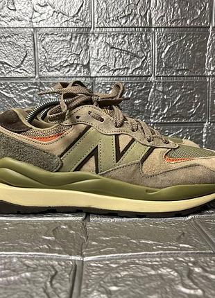 Чоловічі кросівки new balance mushroom olive m5740rsb