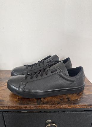 Продам шкіряні оригінальні adidas, розмір 42 ⅔ (устілка 27 см) 🖤