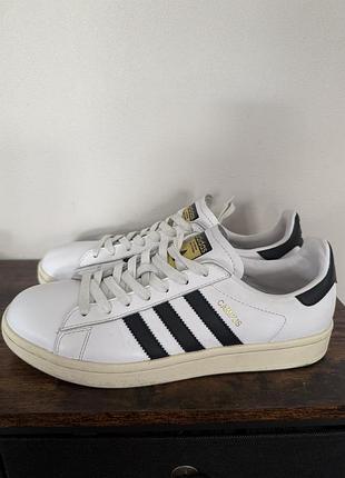 Продам шкіряні оригінальні adidas campus, розмір 44 (устілка 28 см) 🤍🖤