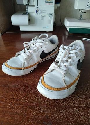 Кеди nike класичні