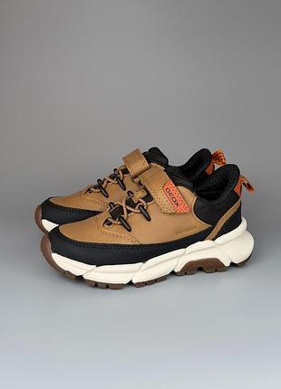Утепленные кроссовки geox flexyper plus 28, 30, 31 р. с мембраной amphibiox