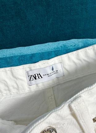 Прямі білі джинси zara 5