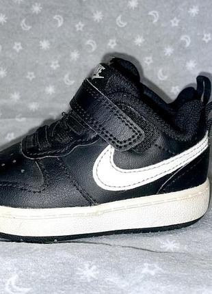 Шкіряні кросівки nike на малюка р.19,5
