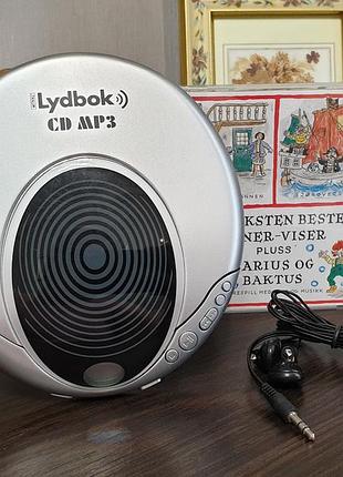 Портативный cd/mp3 плеер lydbok tanum (норвегия) - состояние нового + подарок!