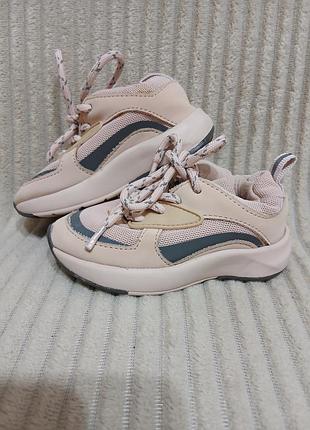 Кросівки для дівчинки 2