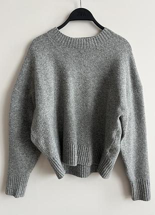 Вовняний светр zara