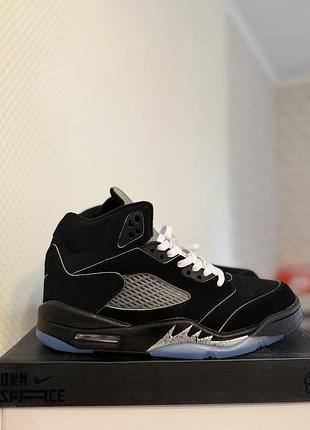 Чоловічі кросівки air jordan 5 retro og black metallic reimagined (aj5) 44-45 розмір, 28,5 см