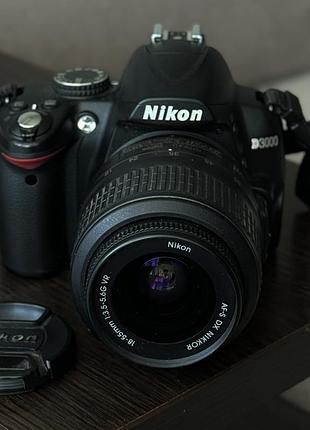 Фотоапарат nikon d3000 з об'єктивом af-s dx nikkor 18–55mm f/3.5–5.6g vr
