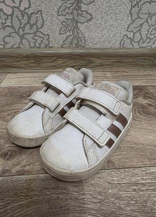 Детские adidas 21р