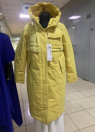 Стильне пальто