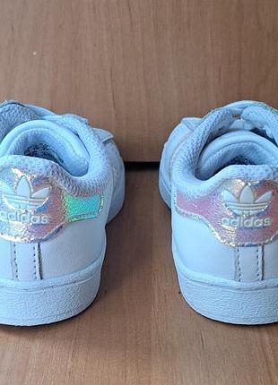 Оригінальні кросівки adidas p24 6