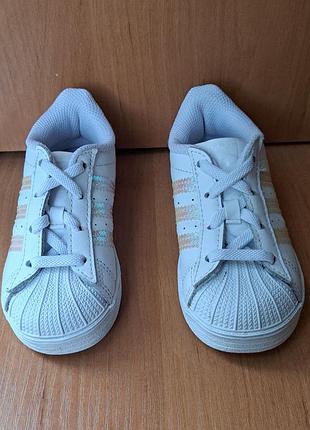 Оригінальні кросівки adidas p24 4
