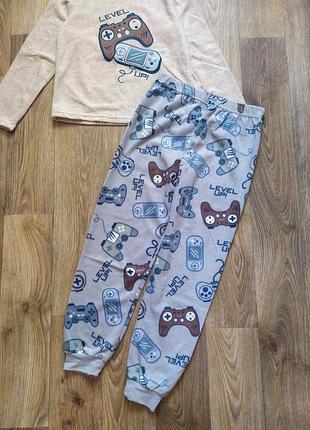 Флисовая пижама для мальчика от primark 7