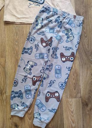 Флисовая пижама для мальчика от primark 8