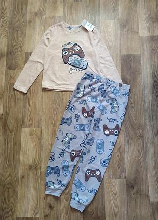 Флисовая пижама для мальчика от primark