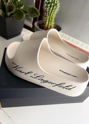 Шльопанці karl lagerfeld 36 р