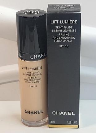 Chanel lift lumière firming & smoothing fluid makeup