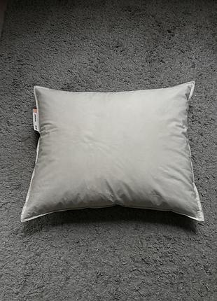 Пухова подушка ikea