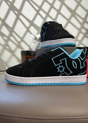 Жіночі кросівки dc shoes court graffik black sky white