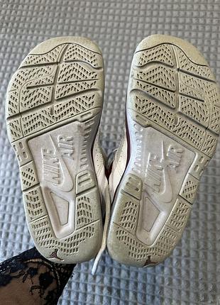 Чоловічі кросівки jordan 6