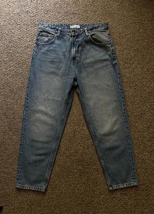Джинси loose fit широкі bershka usa 32 eur 42