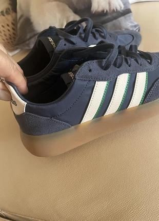 Кросівки adidas 7