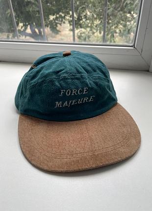 Винтажная кепка пятипанелька force majeure