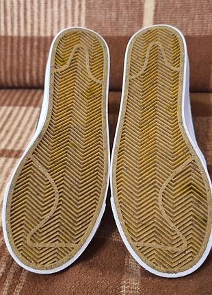 Женские кроссовки nike blazer 4